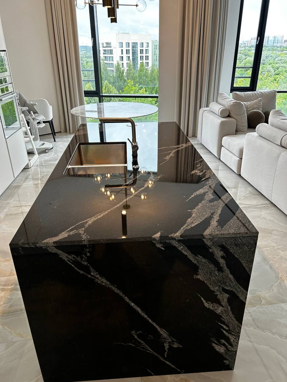 Пример выполненного проекта с полиуретановой пленкой