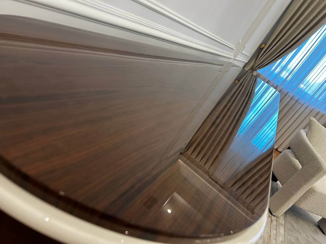 Пример выполненного проекта с полиуретановой пленкой